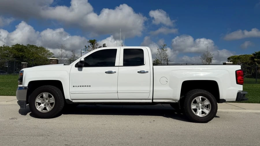 2017 Chevrolet Silverado 3rd Gen - Image 6 of 10