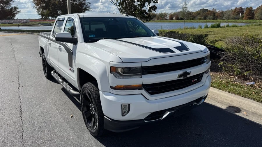2017 Chevrolet Silverado 3rd Gen - Image 5 of 17