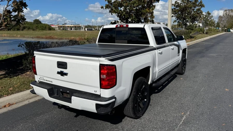 2017 Chevrolet Silverado 3rd Gen - Image 3 of 17