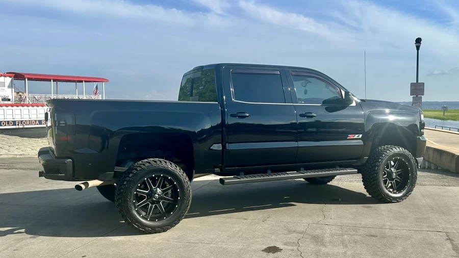 2017 Chevrolet Silverado 3rd Gen - Image 9 of 24