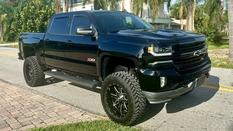 2017 Chevrolet Silverado 3rd Gen - Image 10 of 24
