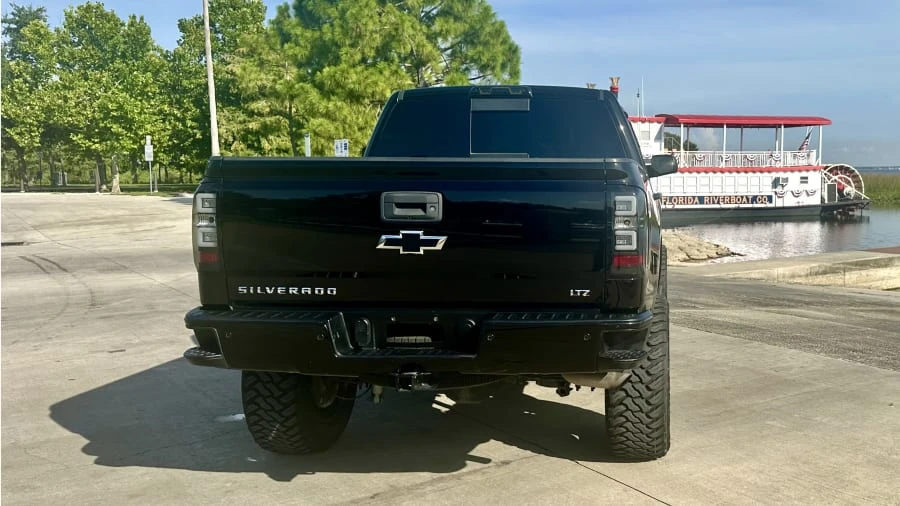 2017 Chevrolet Silverado 3rd Gen - Image 5 of 24