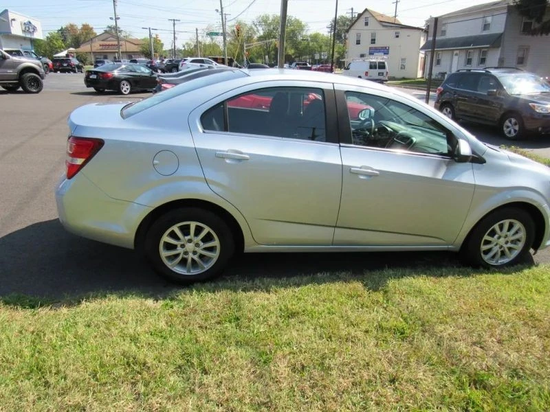 2017 Chevrolet Aveo/Sonic - Image 9 of 12