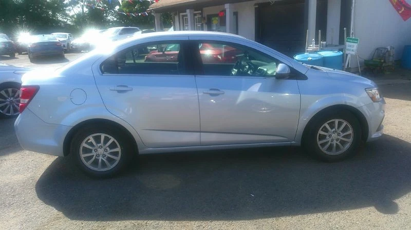 2017 Chevrolet Aveo/Sonic - Image 5 of 12