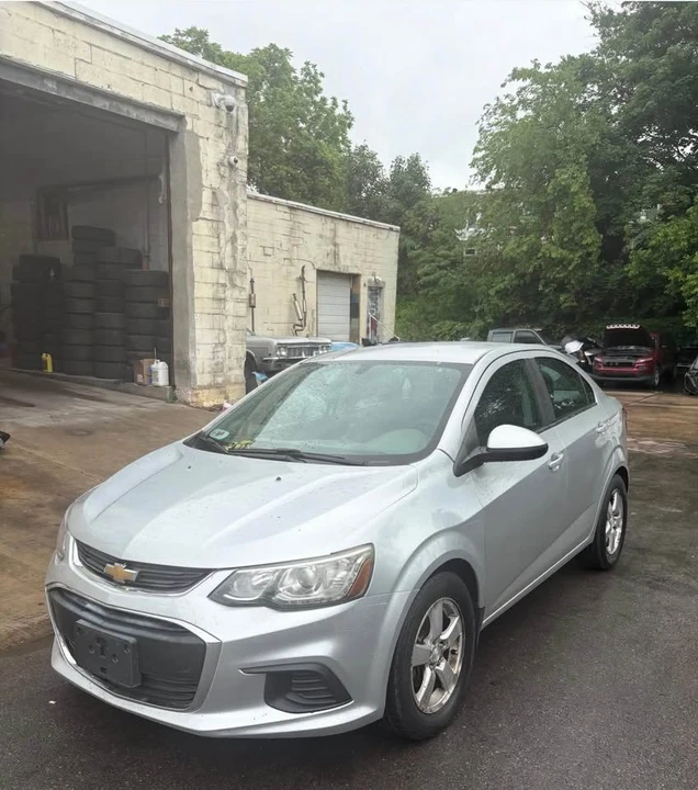 2017 Chevrolet Aveo/Sonic - Image 5 of 7
