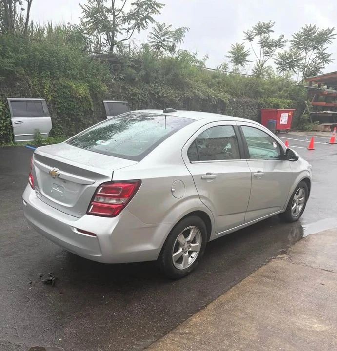 2017 Chevrolet Aveo/Sonic - Image 2 of 7