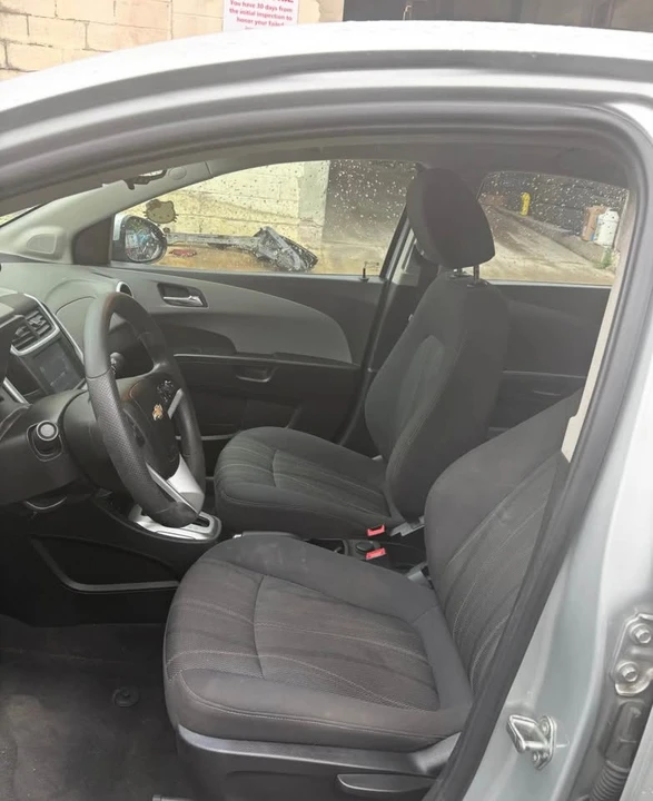 2017 Chevrolet Aveo/Sonic - Image 6 of 7