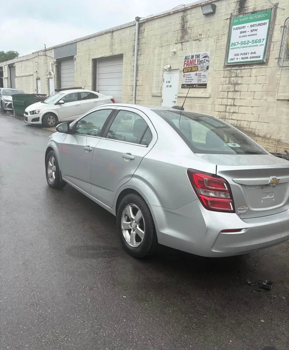 2017 Chevrolet Aveo/Sonic - Image 4 of 7