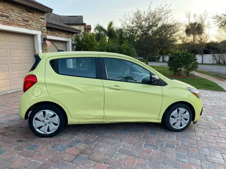 2017 Chevrolet Spark - Image 6 of 10