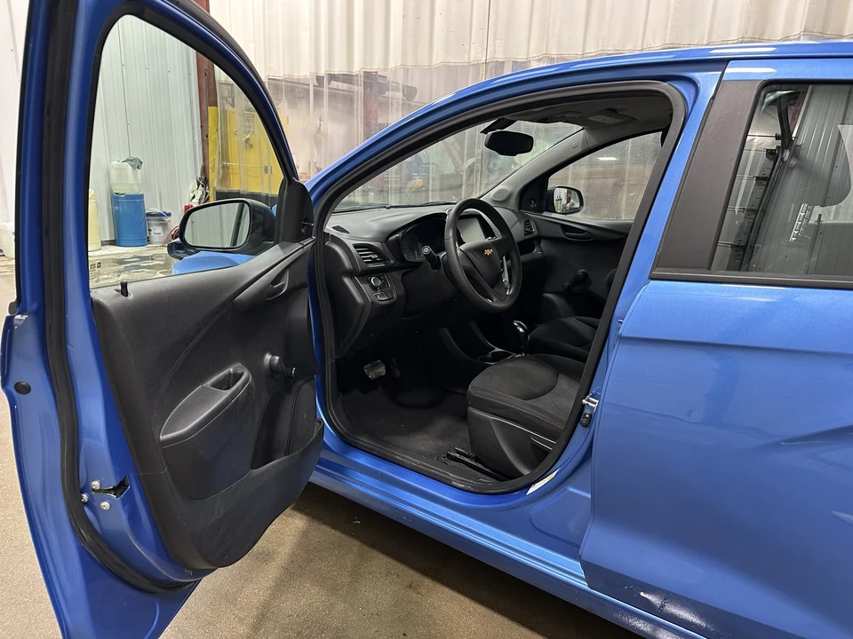 2017 Chevrolet Spark - Image 8 of 21