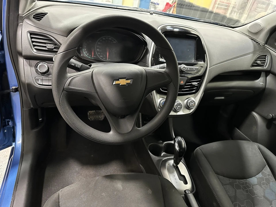 2017 Chevrolet Spark - Image 9 of 21