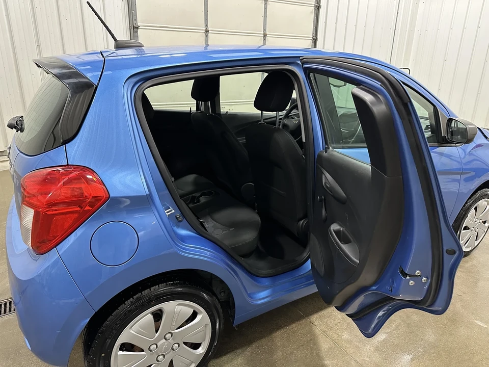 2017 Chevrolet Spark - Image 14 of 21