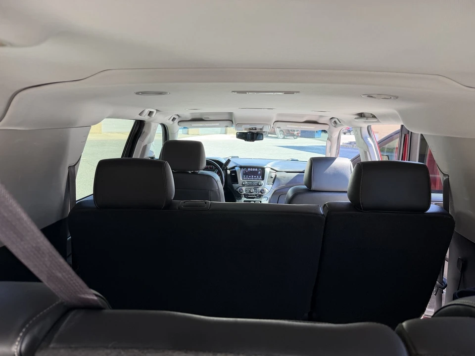 2017 Chevrolet Suburban 11th Gen - Image 19 of 20