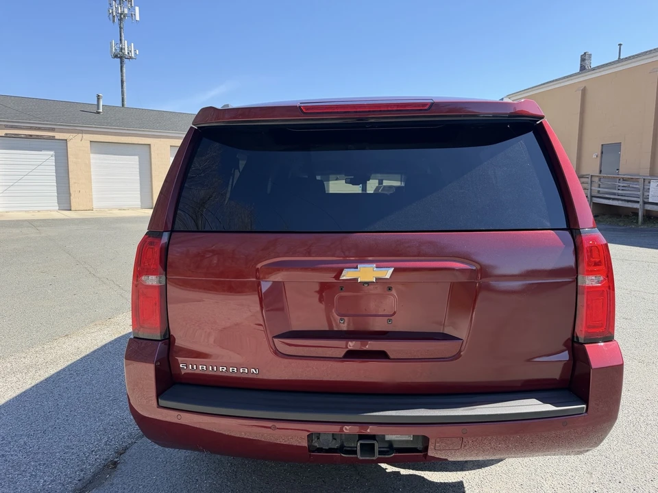2017 Chevrolet Suburban 11th Gen - Image 5 of 20