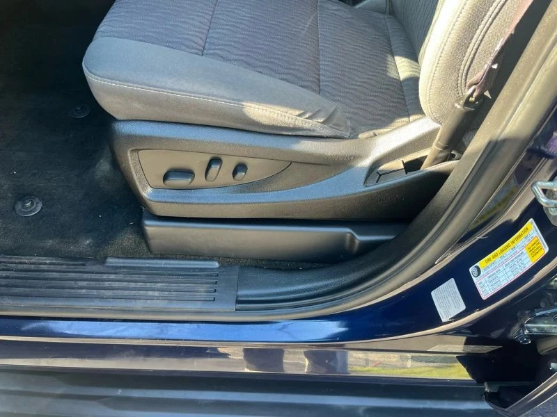 2017 Chevrolet Suburban 11th Gen - Image 12 of 12