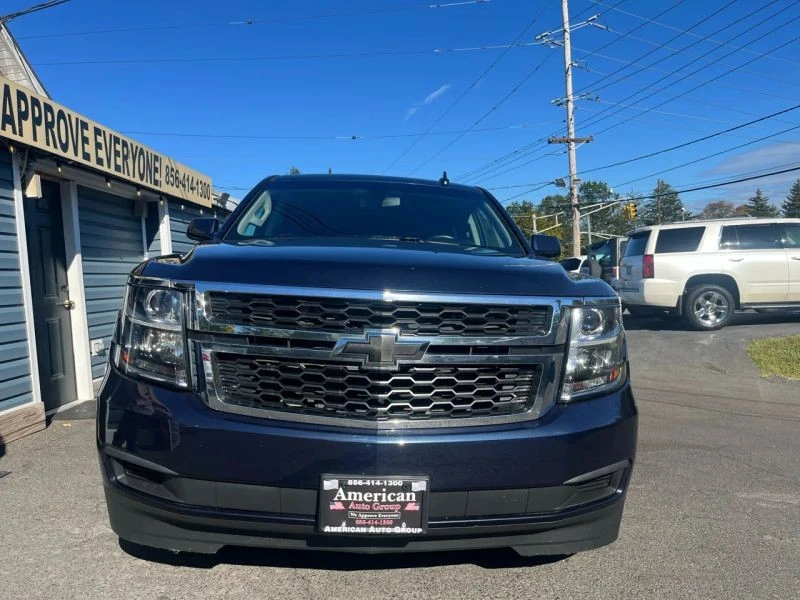 2017 Chevrolet Suburban 11th Gen - Image 8 of 12