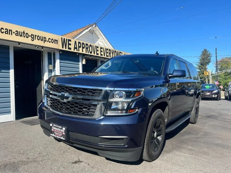 2017 Chevrolet Suburban 11th Gen - Image 2 of 12