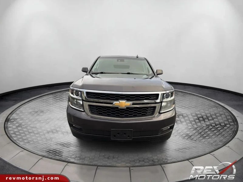 2017 Chevrolet Suburban 11th Gen - Image 8 of 12