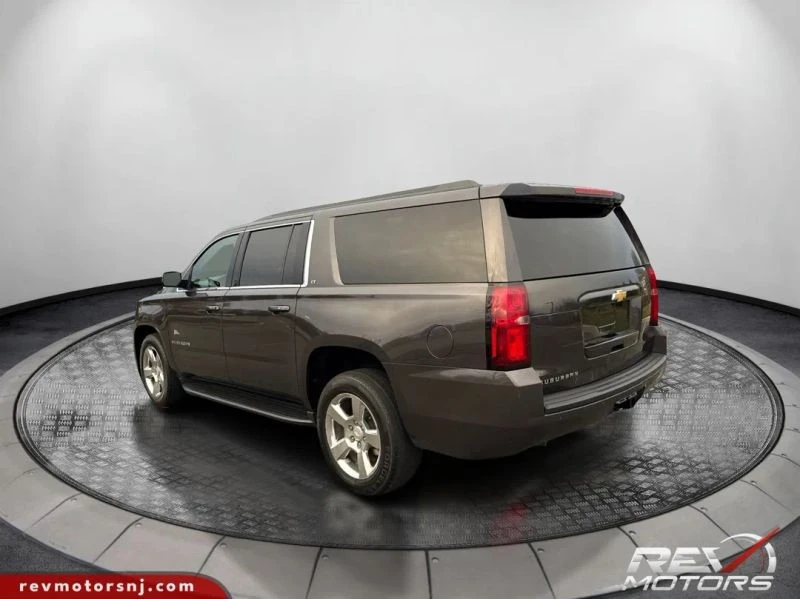2017 Chevrolet Suburban 11th Gen - Image 3 of 12
