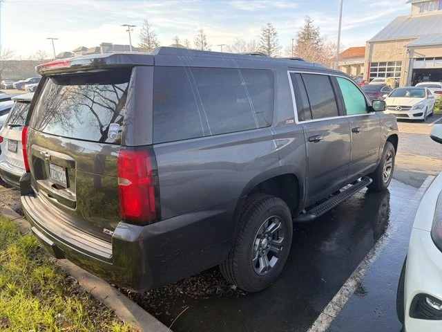 2017 Chevrolet Suburban 11th Gen - Image 4 of 5
