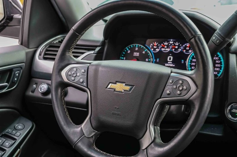 2017 Chevrolet Suburban 12th Gen - Image 12 of 12