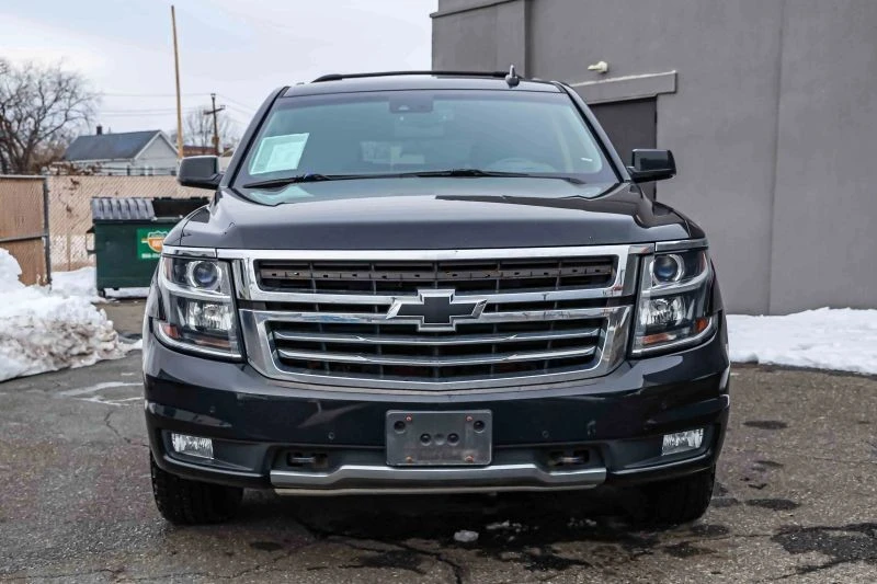 2017 Chevrolet Suburban 12th Gen - Image 2 of 12