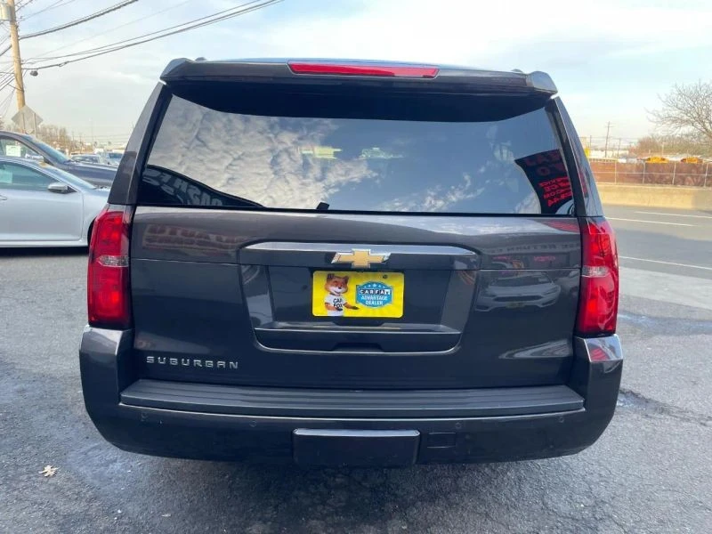 2017 Chevrolet Suburban 11th Gen - Image 6 of 12