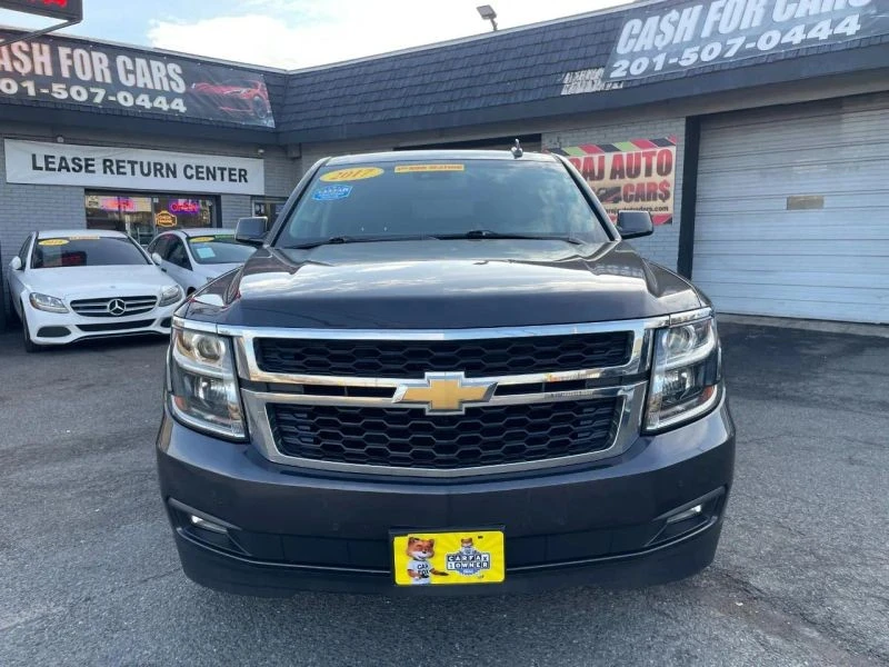 2017 Chevrolet Suburban 11th Gen - Image 2 of 12