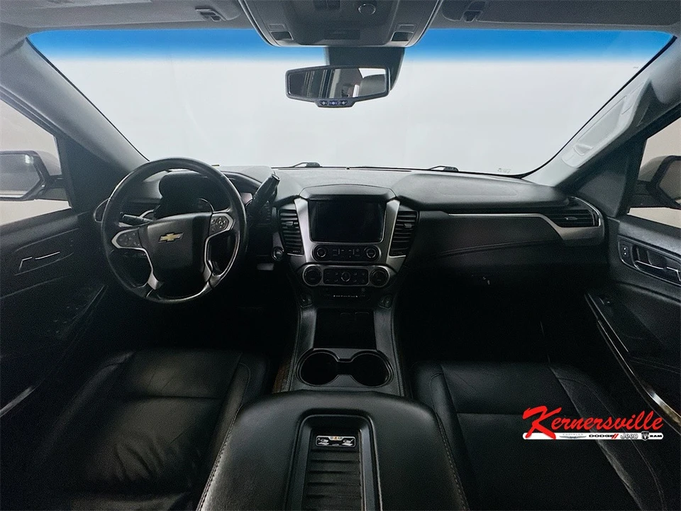 2017 Chevrolet Suburban 12th Gen - Image 10 of 21