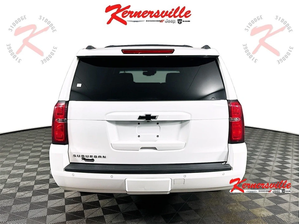 2017 Chevrolet Suburban 12th Gen - Image 6 of 21