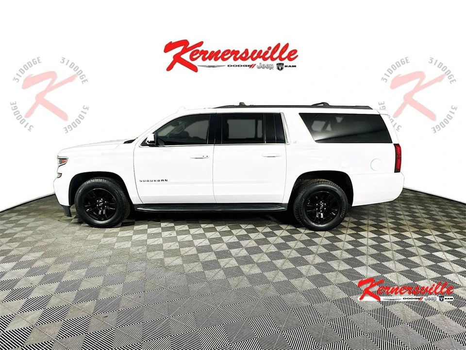 2017 Chevrolet Suburban 12th Gen - Image 4 of 21