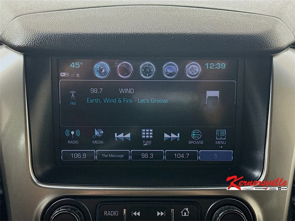2017 Chevrolet Suburban 12th Gen - Image 17 of 21