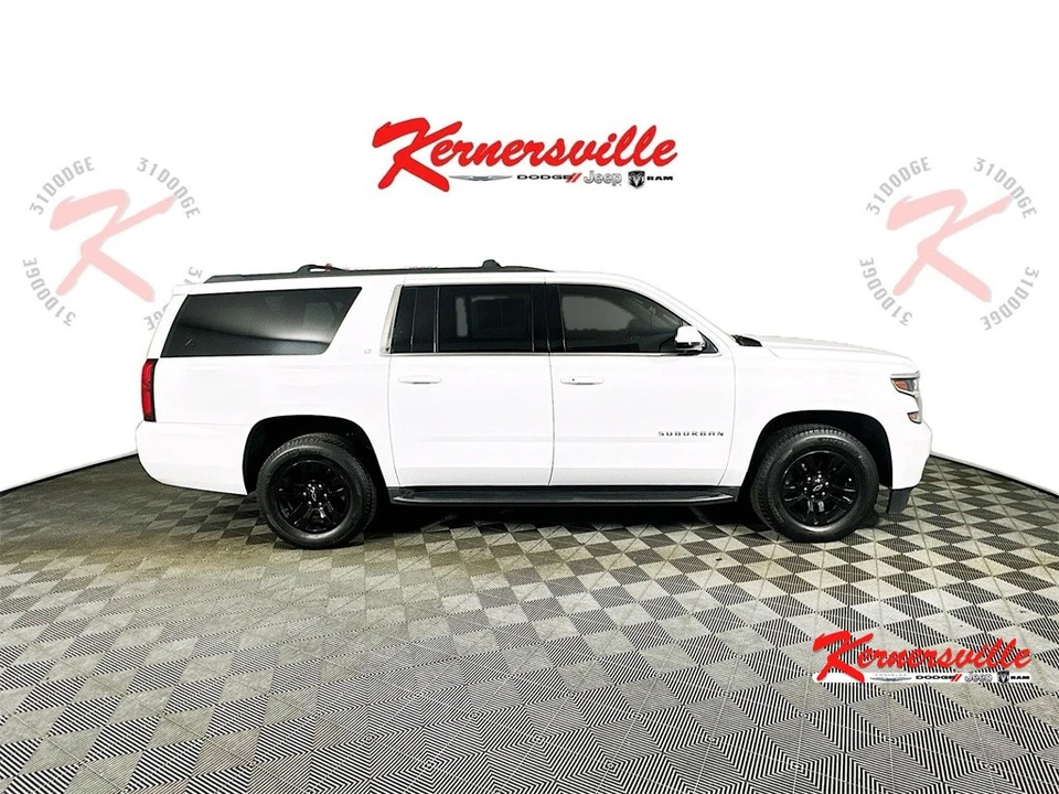2017 Chevrolet Suburban 12th Gen - Image 8 of 21