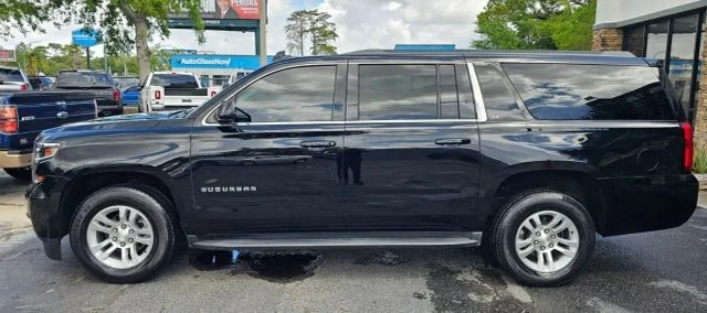 2017 Chevrolet Suburban 11th Gen - Image 9 of 21