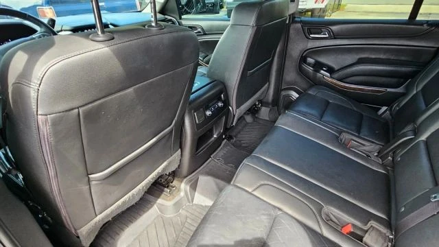 2017 Chevrolet Suburban 11th Gen - Image 19 of 21