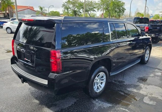 2017 Chevrolet Suburban 11th Gen - Image 5 of 21