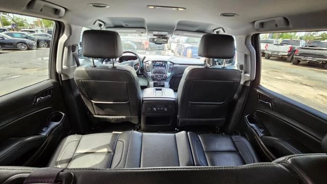 2017 Chevrolet Suburban 11th Gen - Image 10 of 21