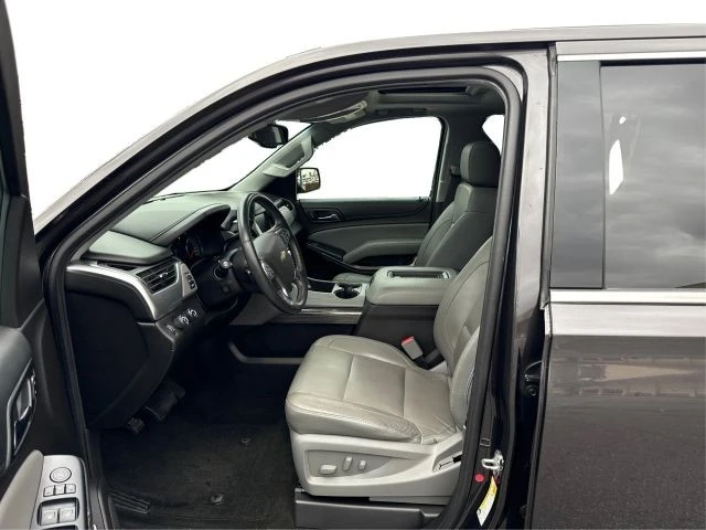 2017 Chevrolet Suburban 12th Gen - Image 9 of 21