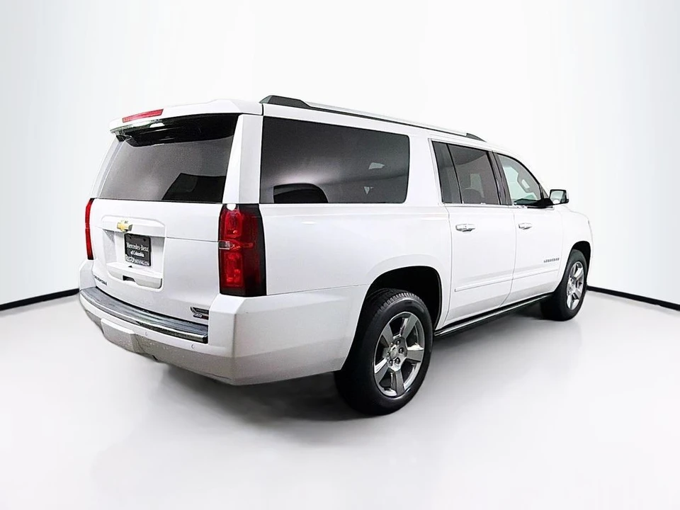 2017 Chevrolet Suburban 11th Gen - Image 7 of 21