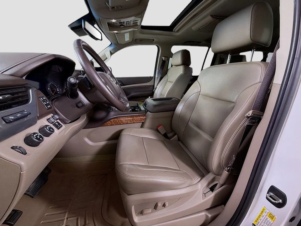 2017 Chevrolet Suburban 11th Gen - Image 12 of 21