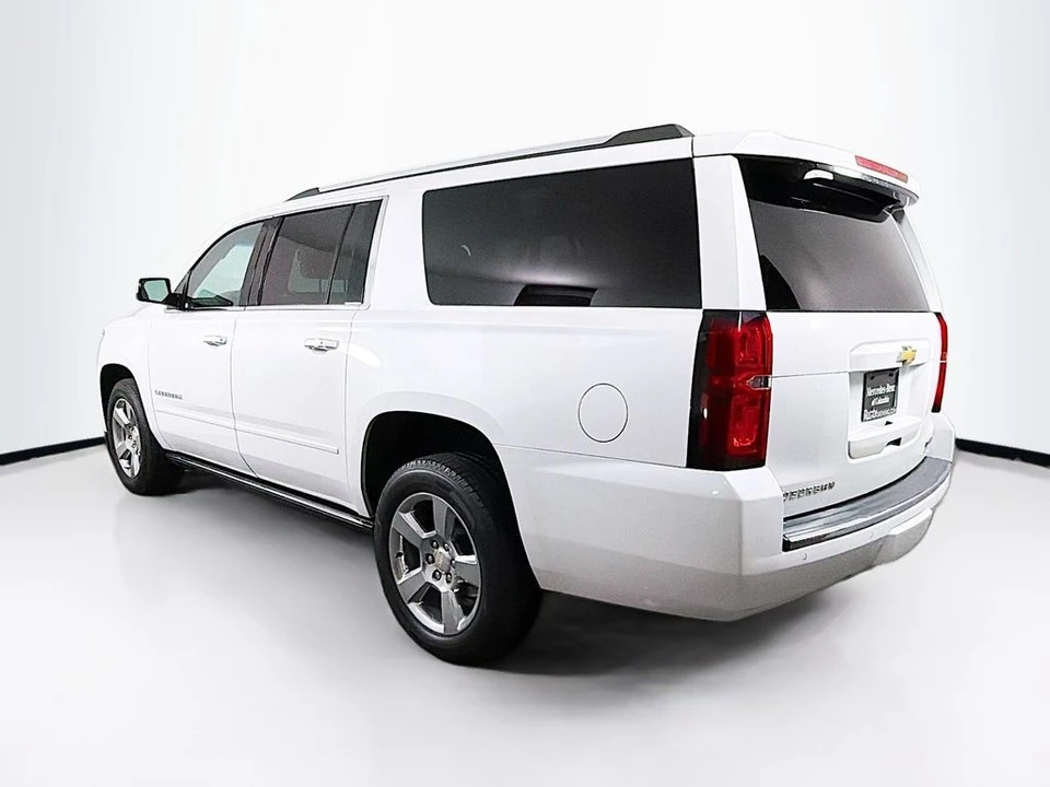 2017 Chevrolet Suburban 11th Gen - Image 5 of 21