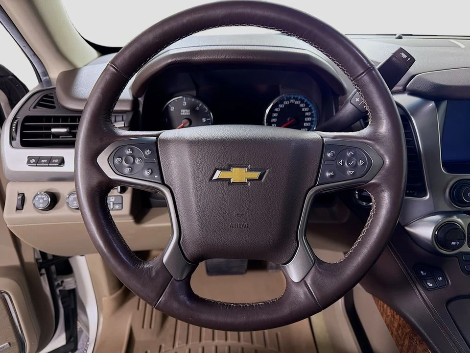 2017 Chevrolet Suburban 11th Gen - Image 13 of 21