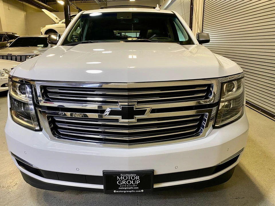 2017 Chevrolet Suburban 11th Gen - Image 2 of 21