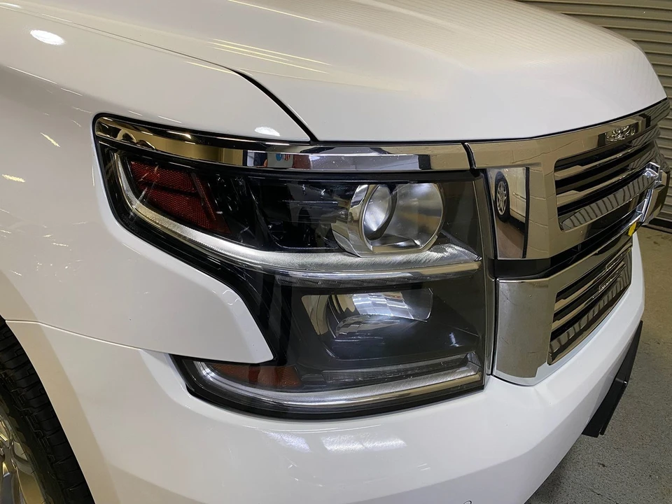 2017 Chevrolet Suburban 11th Gen - Image 9 of 21