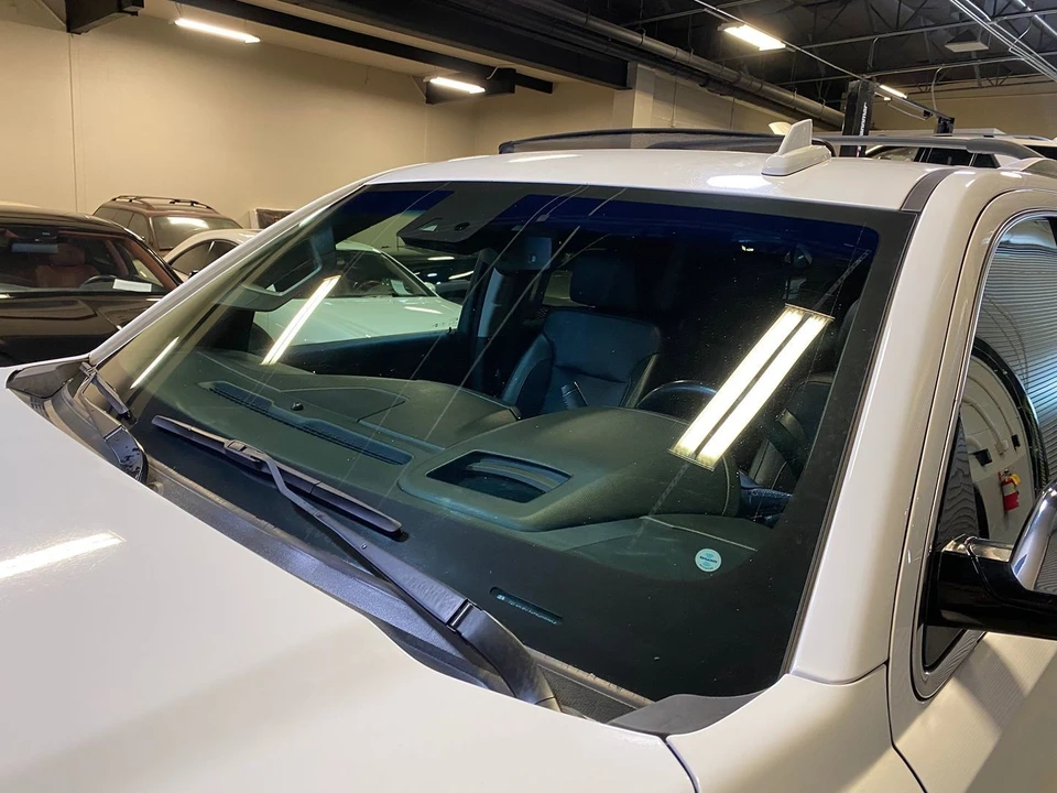 2017 Chevrolet Suburban 11th Gen - Image 13 of 21