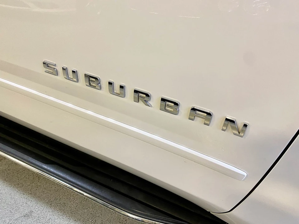 2017 Chevrolet Suburban 12th Gen - Image 7 of 21