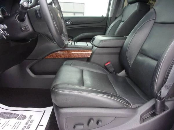 2017 Chevrolet Suburban 11th Gen - Image 12 of 21