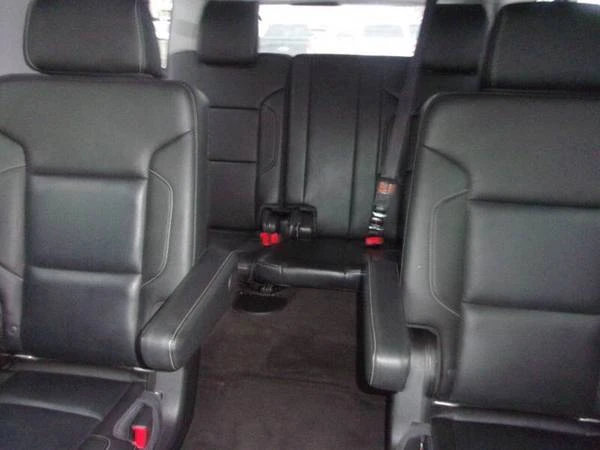 2017 Chevrolet Suburban 11th Gen - Image 16 of 21