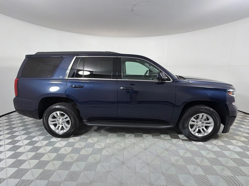 2017 Chevrolet Tahoe 4th Gen - Image 4 of 21