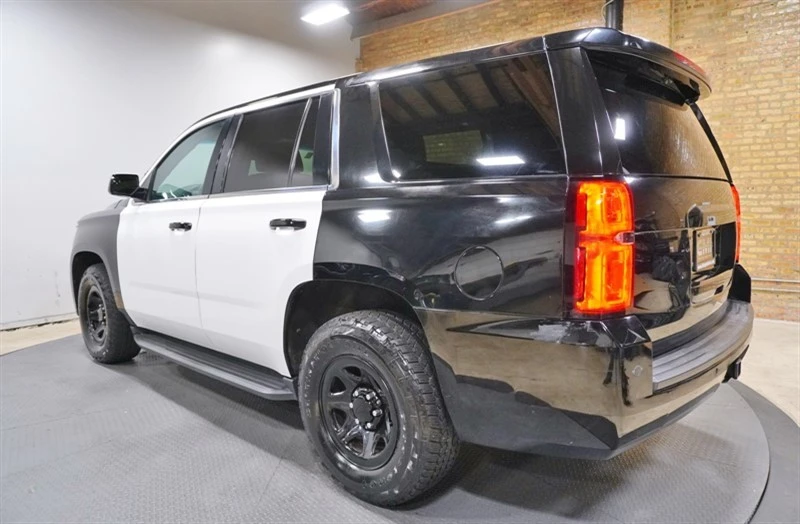 2017 Chevrolet Tahoe 4th Gen - Image 15 of 21